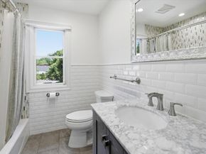 19 Gruber Drive, Glen Cove NY 11542