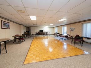 135 Post Avenue 4C, Westbury NY 11590