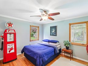 6 Berry Lane, Glen Cove NY 11542