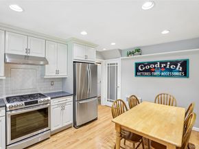 6 Berry Lane, Glen Cove NY 11542