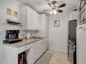 14 Ivy Street 1A, Farmingdale NY 11735