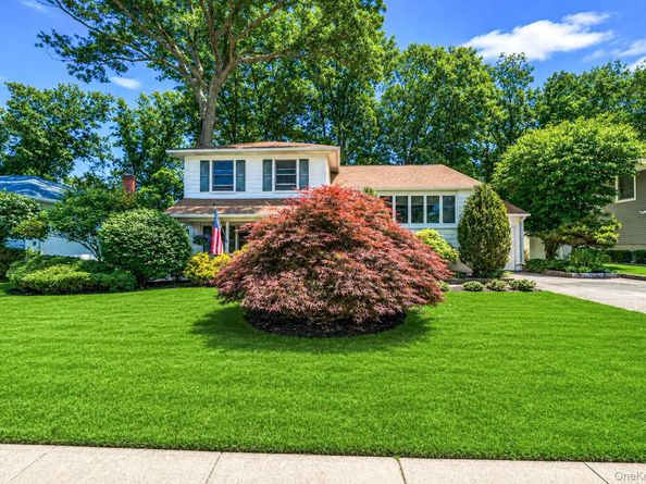 15 Wood Drive, Oyster Bay NY 11771