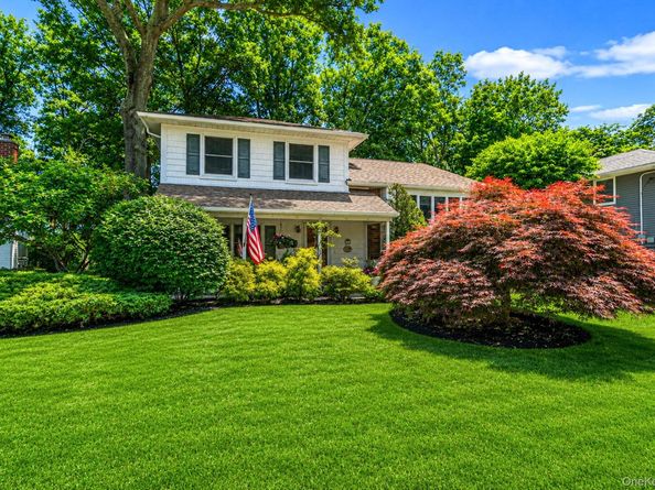 15 Wood Drive, Oyster Bay NY 11771