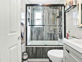 3 Ash Court, Hempstead NY 11550