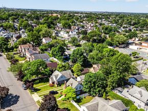2456 Rockville Centre Parkway, Oceanside NY 11572