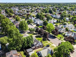 2456 Rockville Centre Parkway, Oceanside NY 11572