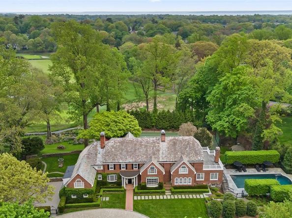 8 Boxwood Lane, Rye NY 10580