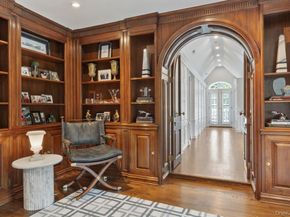 8 Boxwood Lane, Rye NY 10580