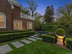8 Boxwood Lane, Rye NY 10580