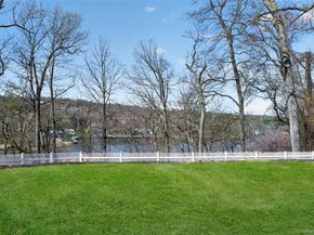 261 Harbor Road, Cold Spring Harbor NY 11724