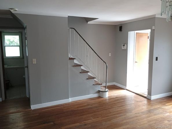 1305 133rd Place, College Point NY 11356