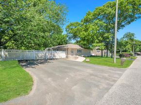 34 Windus Drive, Shirley NY 11967