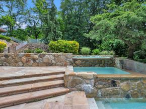 17 Forest Drive, Sands Point NY 11050