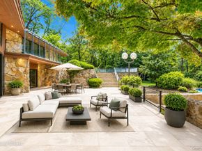17 Forest Drive, Sands Point NY 11050
