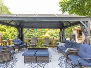 299 Mount Vernon Avenue, Medford NY 11763