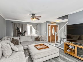 299 Mount Vernon Avenue, Medford NY 11763