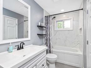 299 Mount Vernon Avenue, Medford NY 11763