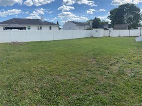 717 6th Street, West Babylon NY 11704