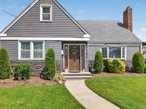 51 Chestnut Street, Westbury NY 11590