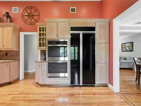 11 Rockrose Lane, East Northport NY 11731