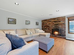 11 Rockrose Lane, East Northport NY 11731