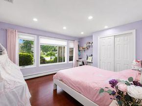 24 Holly Lane, Jericho NY 11753