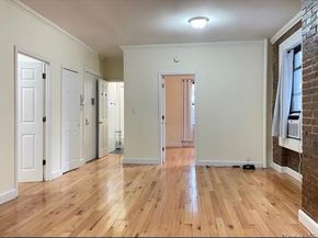 2106 35 C3, Astoria NY 11102