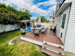 35 E Jackson Avenue E, Babylon NY 11702