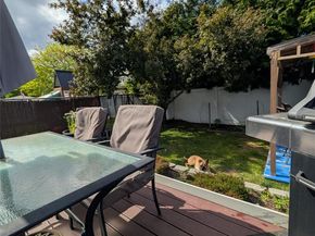 35 E Jackson Avenue E, Babylon NY 11702