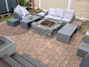 35 E Jackson Avenue E, Babylon NY 11702