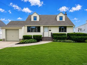 986 Cayuga Road, West Hempstead NY 11552