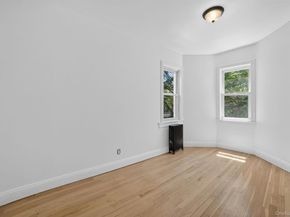 15 Desmond Avenue, Bronxville NY 10708