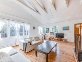 9 Deer Lane, East Hampton NY 11937