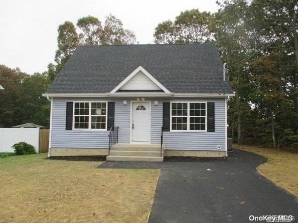 647 Doane Avenue, Bellport NY 11713