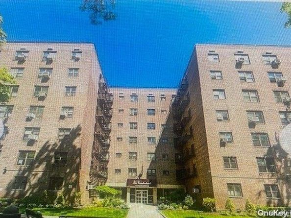 87-40 Francis Lewis Blvd A45, Queens Village NY 11427