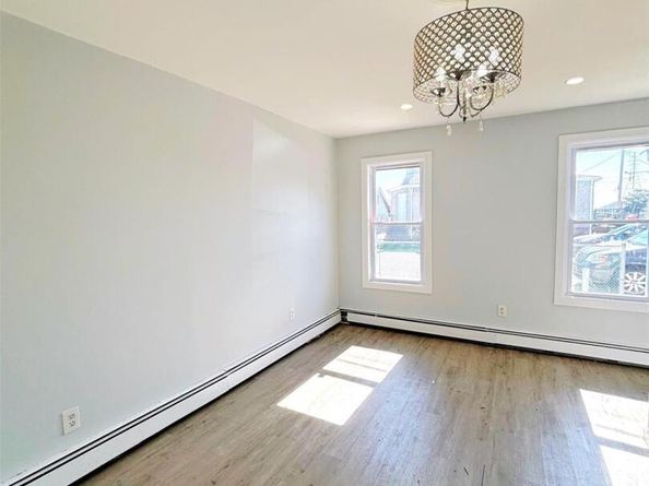 36 Walnut Road, Inwood NY 11096