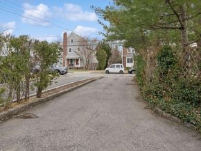 32 Harvard Avenue, Hewlett NY 11557