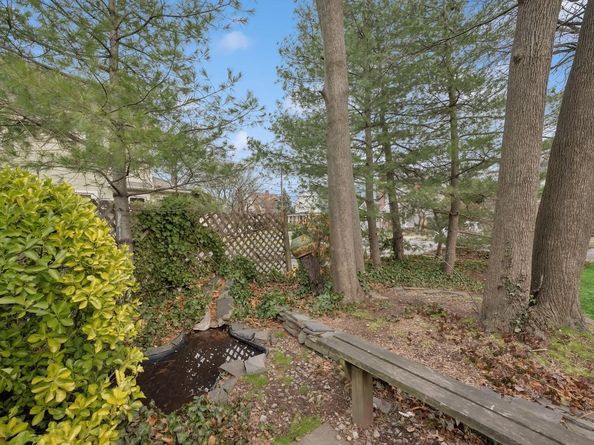 32 Harvard Avenue, Hewlett NY 11557
