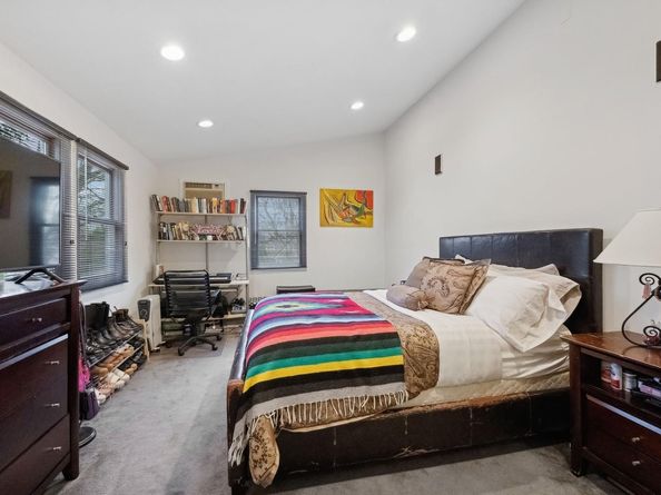 32 Harvard Avenue, Hewlett NY 11557