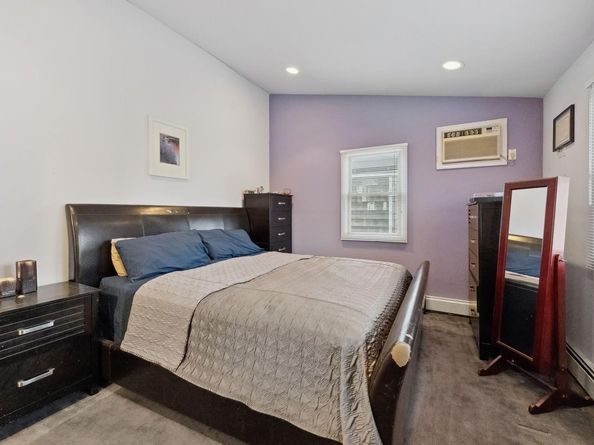 32 Harvard Avenue, Hewlett NY 11557