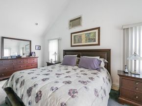 32 Harvard Avenue, Hewlett NY 11557
