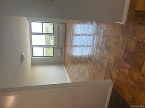 3121 Middletown Road 8J, Bronx NY 10461