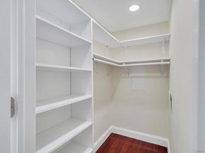 16 Phipps Lane, Plainview NY 11803