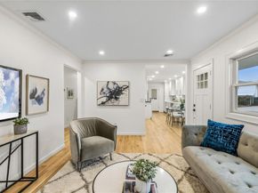 2 Mohegan Drive, Massapequa NY 11758