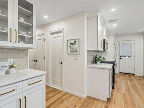 2 Mohegan Drive, Massapequa NY 11758