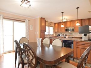 265 N Syracuse Avenue, Massapequa NY 11758