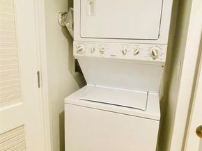 10 Stewart Pl 2GE, White Plains NY 10603