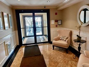 14116 84th Drive 1C, Briarwood NY 11435