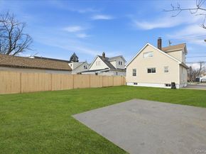 160 Argyle Avenue, Uniondale NY 11553