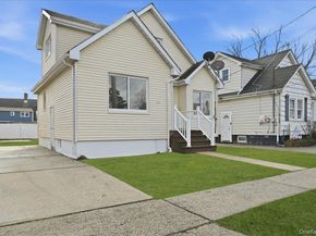 160 Argyle Avenue, Uniondale NY 11553